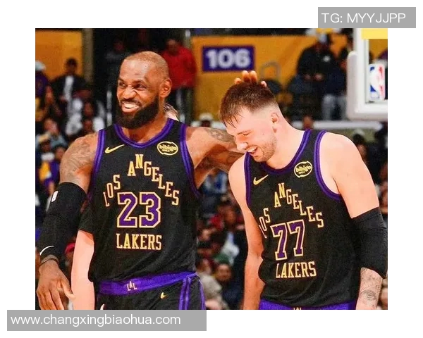 詹姆斯31+9+6东契奇34+6+8 莫兰特16分湖人力克灰熊